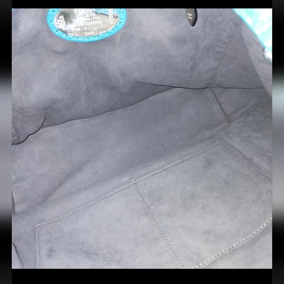 FENDI Selleria Anna Bucket Leather Bag - Picture 2 of 7